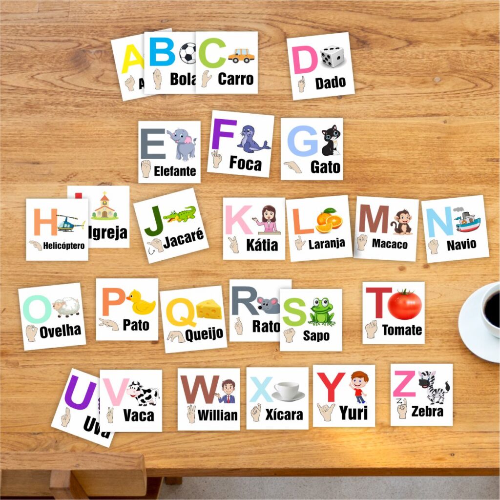 Placa Didática Infantil Alfabeto Bichinhos e Sinais